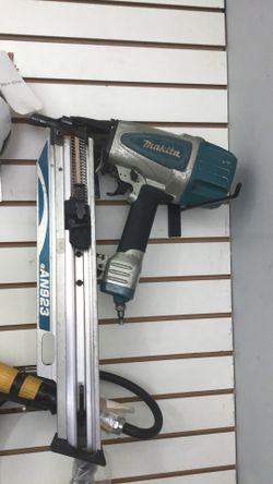 Makita nail Gun