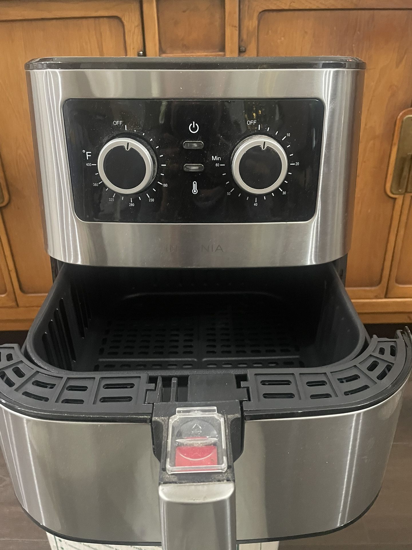 Insignia Airfryer 6 qt 400F