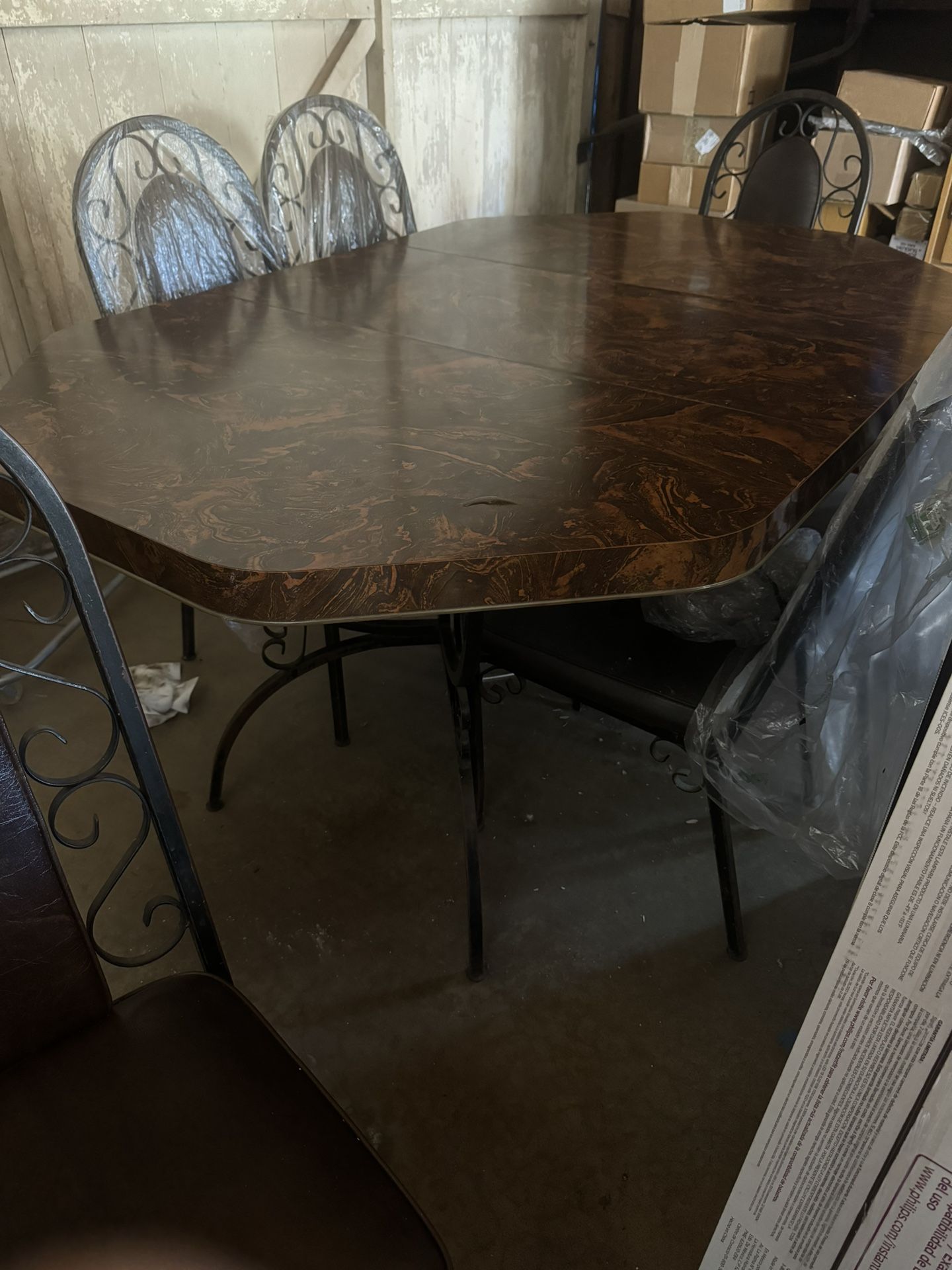 Antique Dinning Room Table 