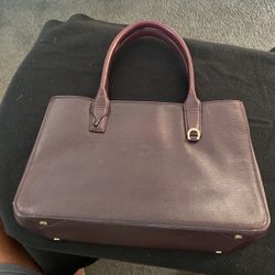 BANANA REPUBLIC LEATHER PURSE 