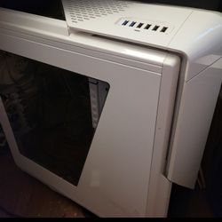 Computer Case Phantom 530 White- No Hard Drive - $75