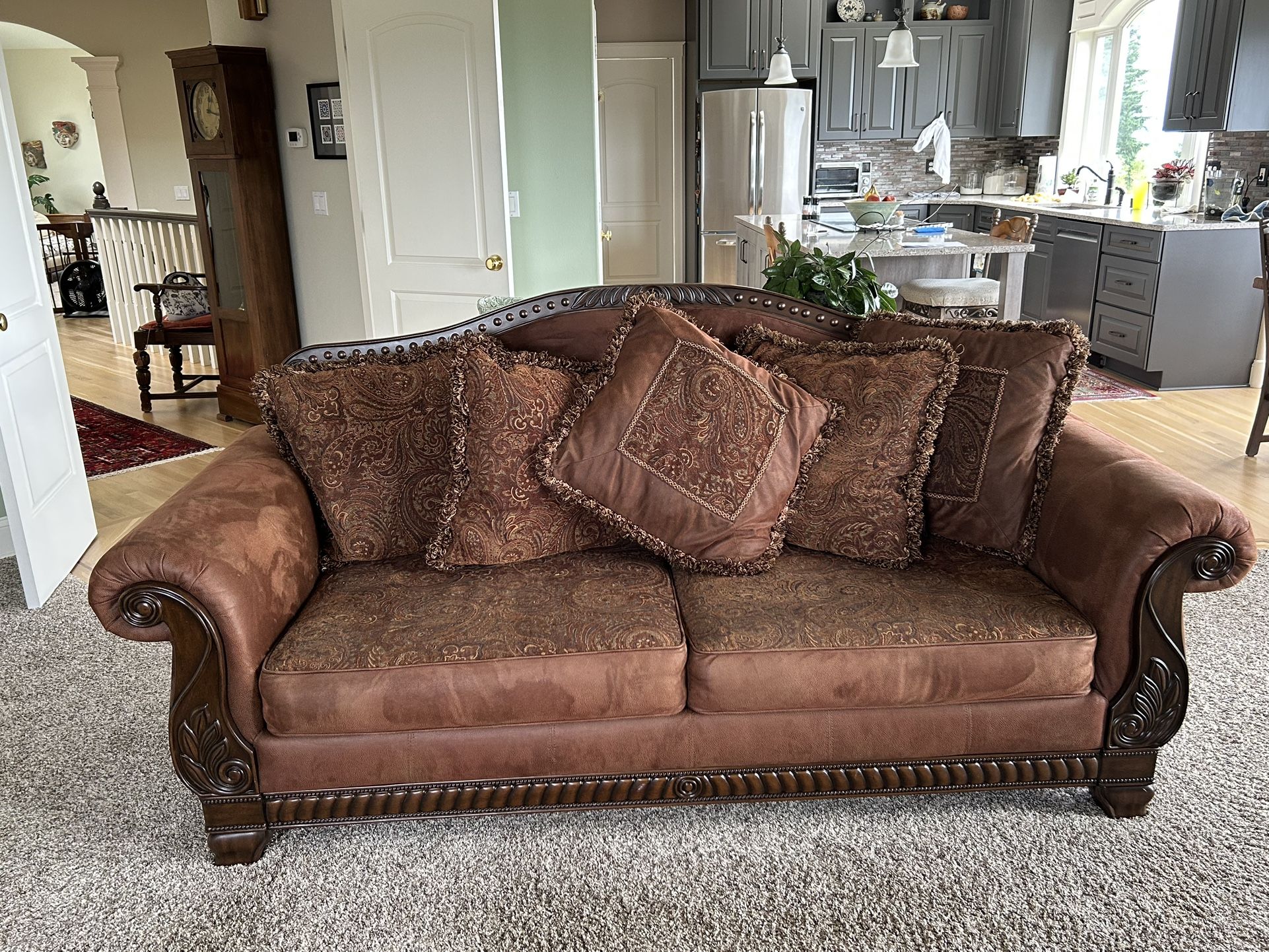 Old Bombay & Company Sofa