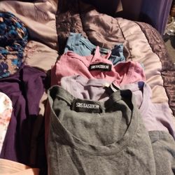 Women's WHOLE LOT Of New Clothes