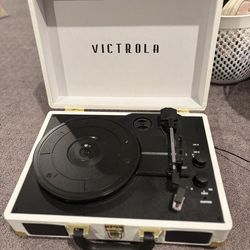 Victrola Journey bluetooth record player