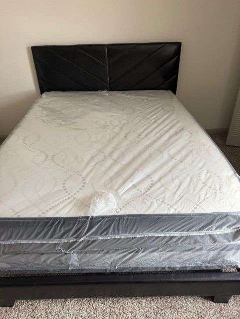 Queen Size Bed Frame With MATTRESS NEW BEDROOM FURNITURE SET Queen Bed And Mattress Cama Nueva
