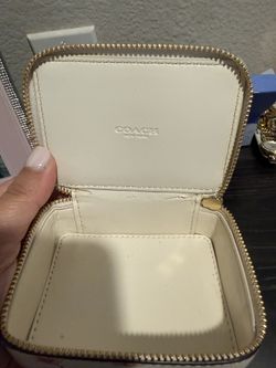 Coach coin wallet