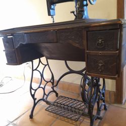 Antique Vintage Sewing Machine Table