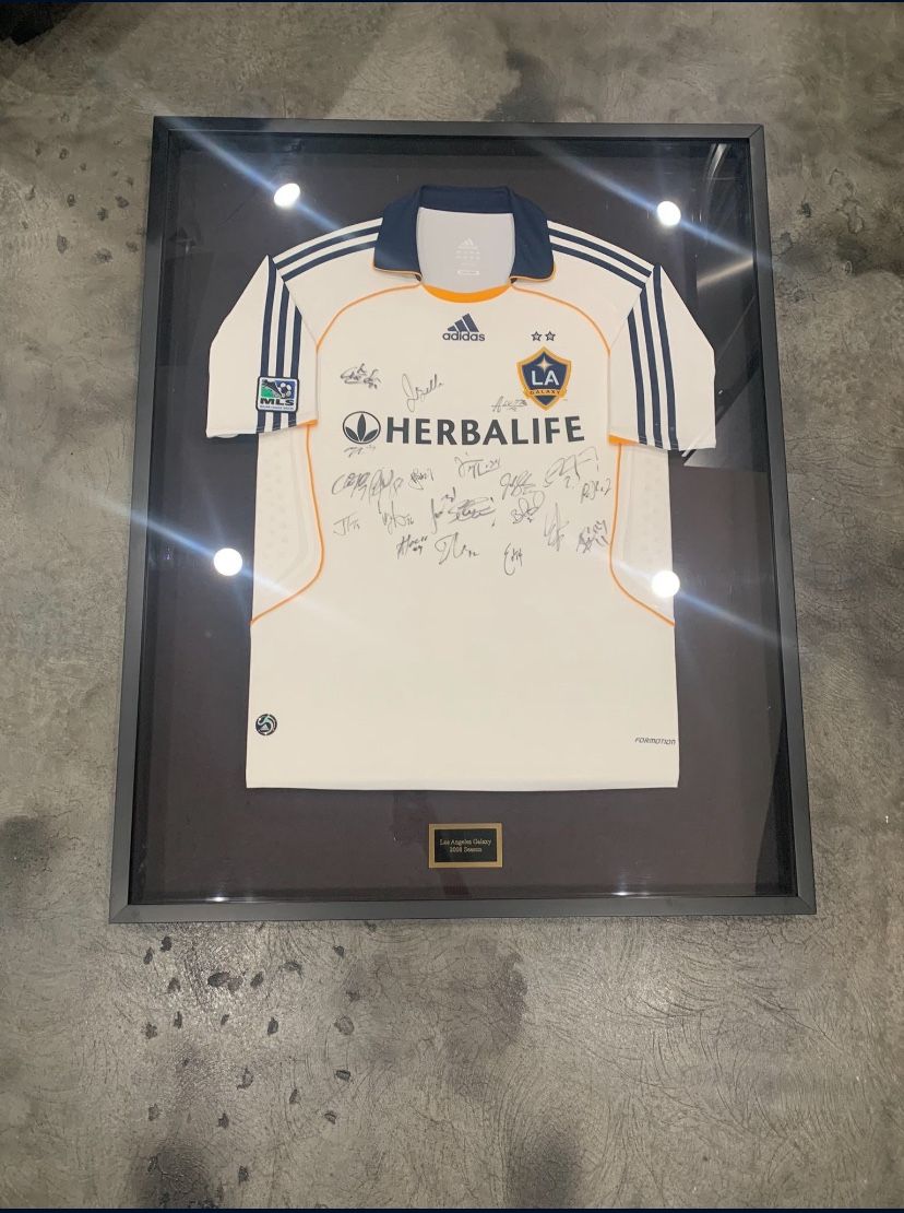 2008 LA Galaxy Season Team Signed Jersey Frame
