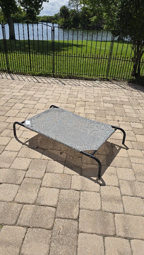 Elevated Dog Bed