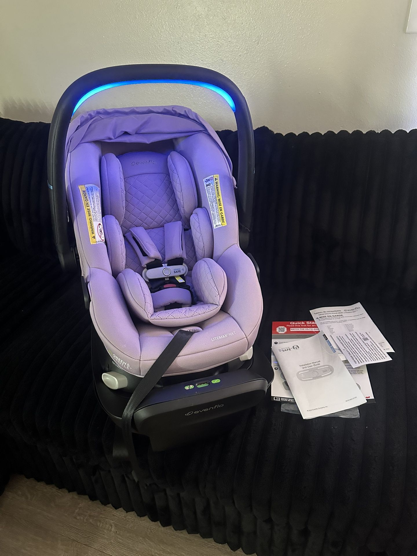 Evenflo Revolve180 LiteMax NXT Rotational Infant Car Seat with SensorySoothe (Agate Purple)