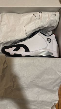 Air Jordan 14 Black toes size 9.5