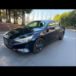 2021 Hyundai Elantra 4D Sedan ** Warranty**