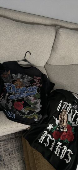 Unworn box tshirts all large$$$
