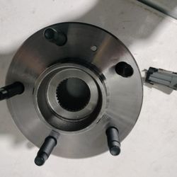 Brand New Wheel Bearing Hub