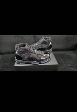 JORDAN 11