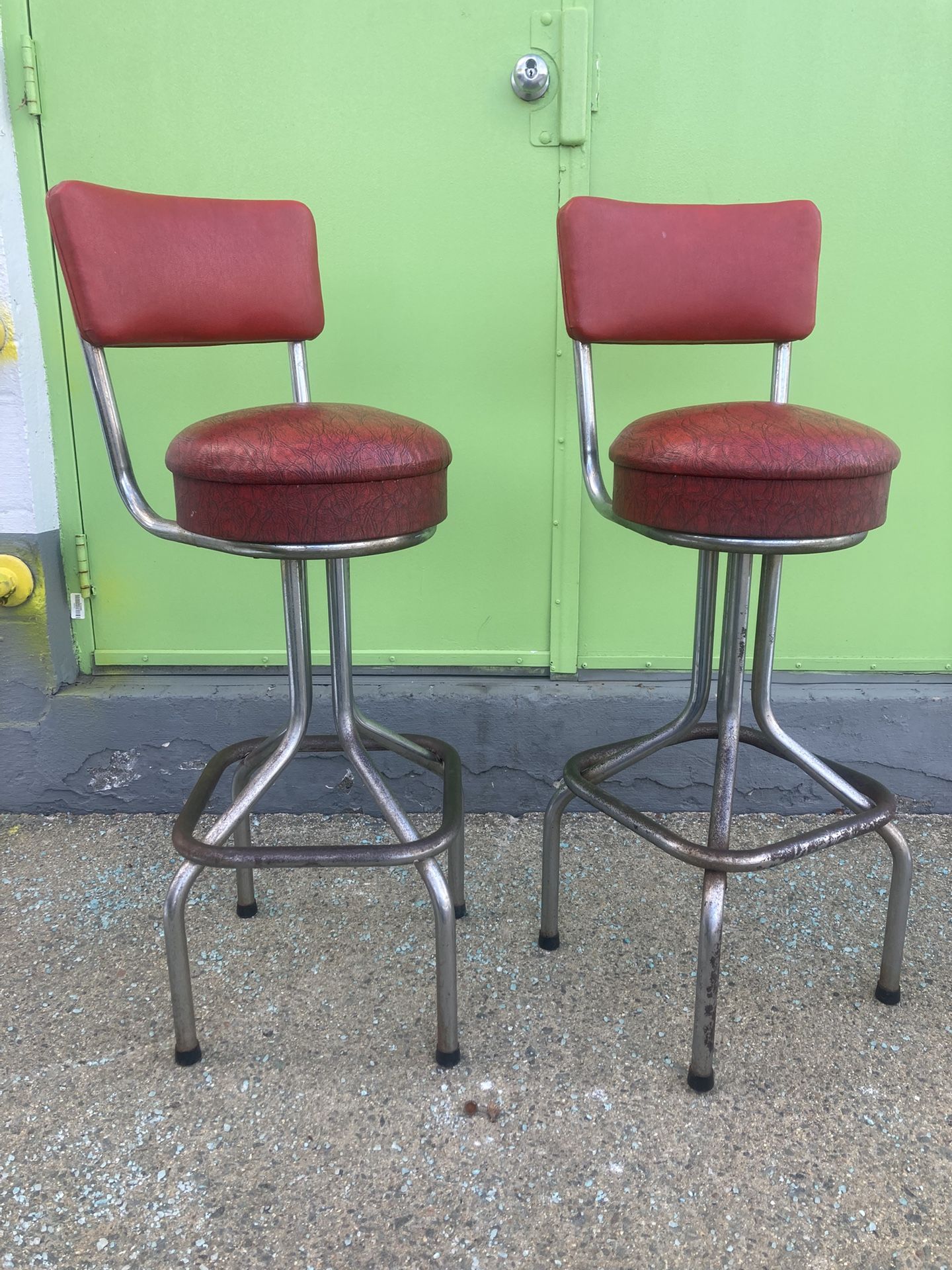 MCM 1949 (2) Bar Height Bar Stools Mint!