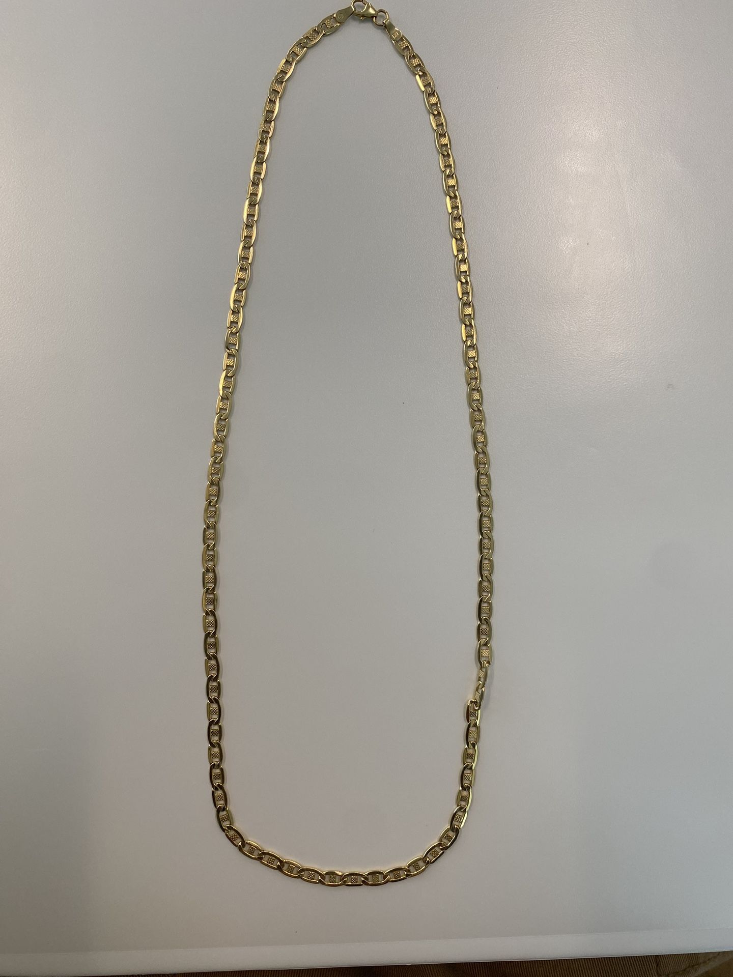 Gucci chain 24 In 7.6 Grams 4.1 Dwt