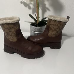 Coach Boots Size 6