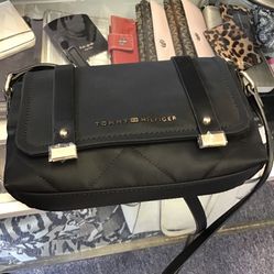 Tommy Hilfiger Amelia Nylon Black Crossbody New 