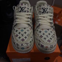 Size 9.5 LV trainers
