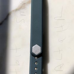 FREE Fitbit band Alta HR SMALL