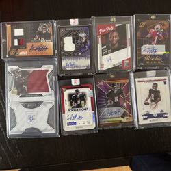 Kyle Pitts rookie autograph lot