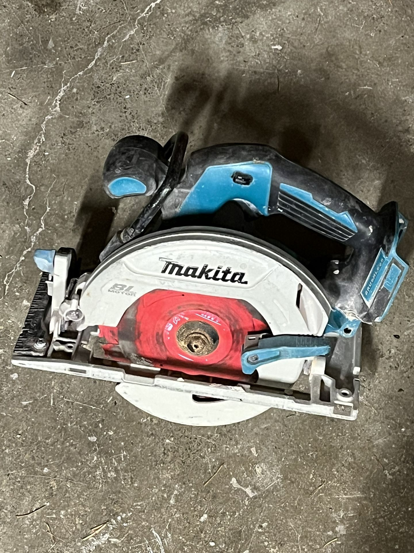 Makita 18v Saw