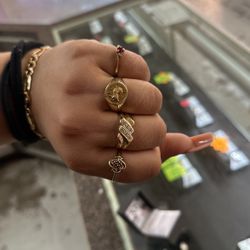 Aries Goat Astrology Sign Size 9 