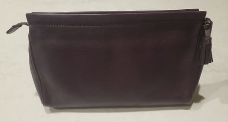 Coach Clutch Zip Close with Tassle Wine Merlot Maroon, Pre-owned Thumbnail