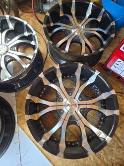 Toyota tundra 5 lugs rims 5x150mm rims 22x10