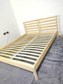 Pine Wood Bed Frame with Slatted Base