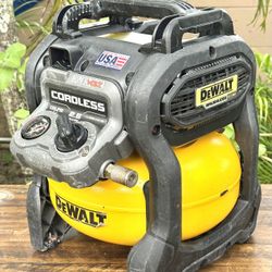 DEWALT FLEXVOLT 60V MAX Cordless Air Compressor DCC2560T1 2.5 Gallon 135 PSI (Tool Only)