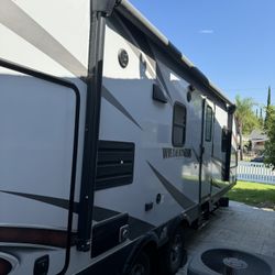 30’ Travel Trailer 2018 Heartland Mint Cond 2018 Wilderness