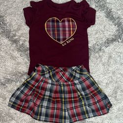 Girls Set Skirt With Attached Shorts size 4T $5