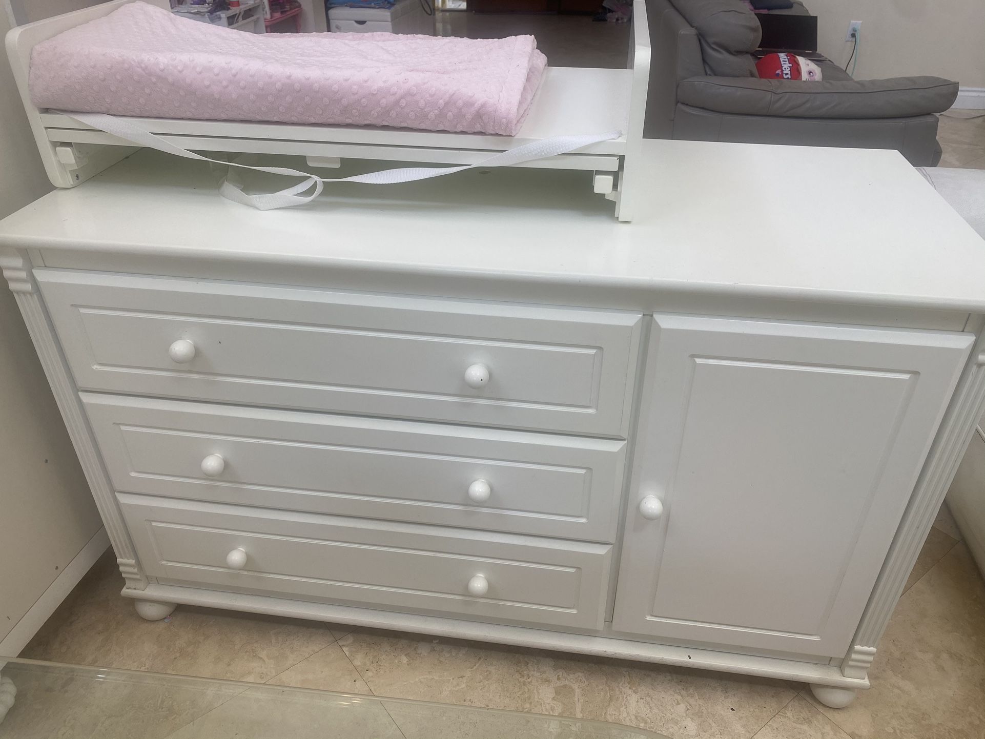 Changing Table Attachment