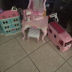 Girl Toys