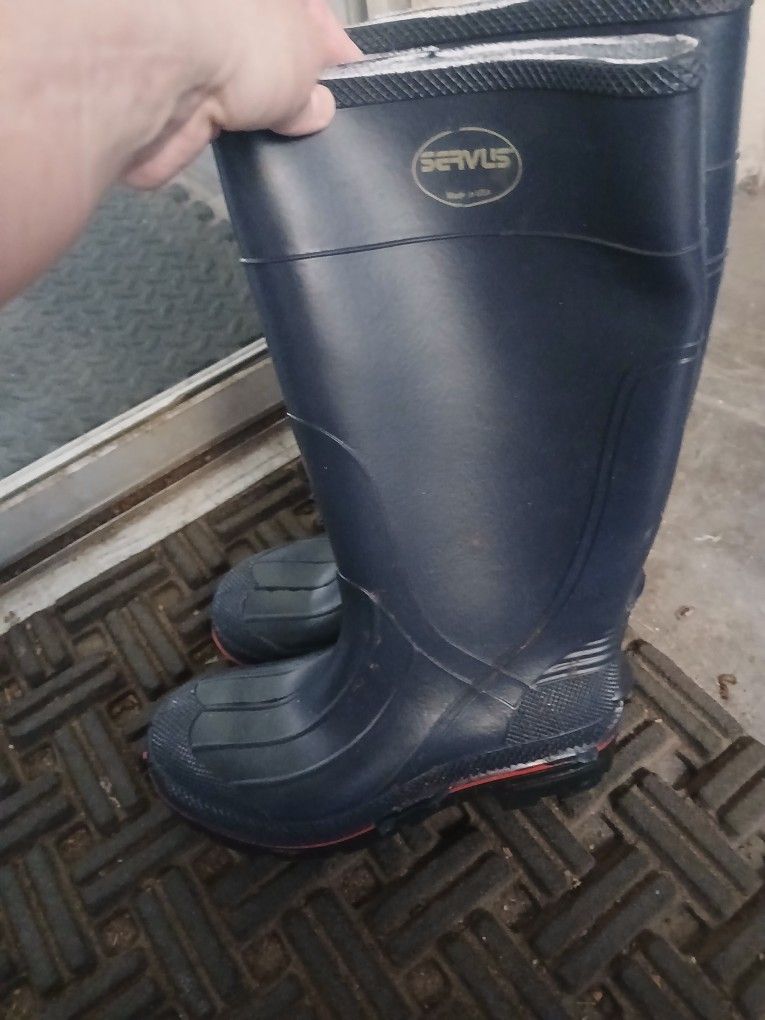 Rain Boots New Size 7 Women