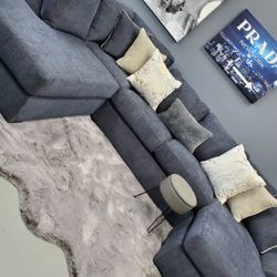 🙋‍♂️Cozy Sectional Sofa 👉Furniture Queen Bedroom, Dining Table Avail 