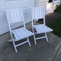 Pair Of Wooden Outdoor Folding Chairs 