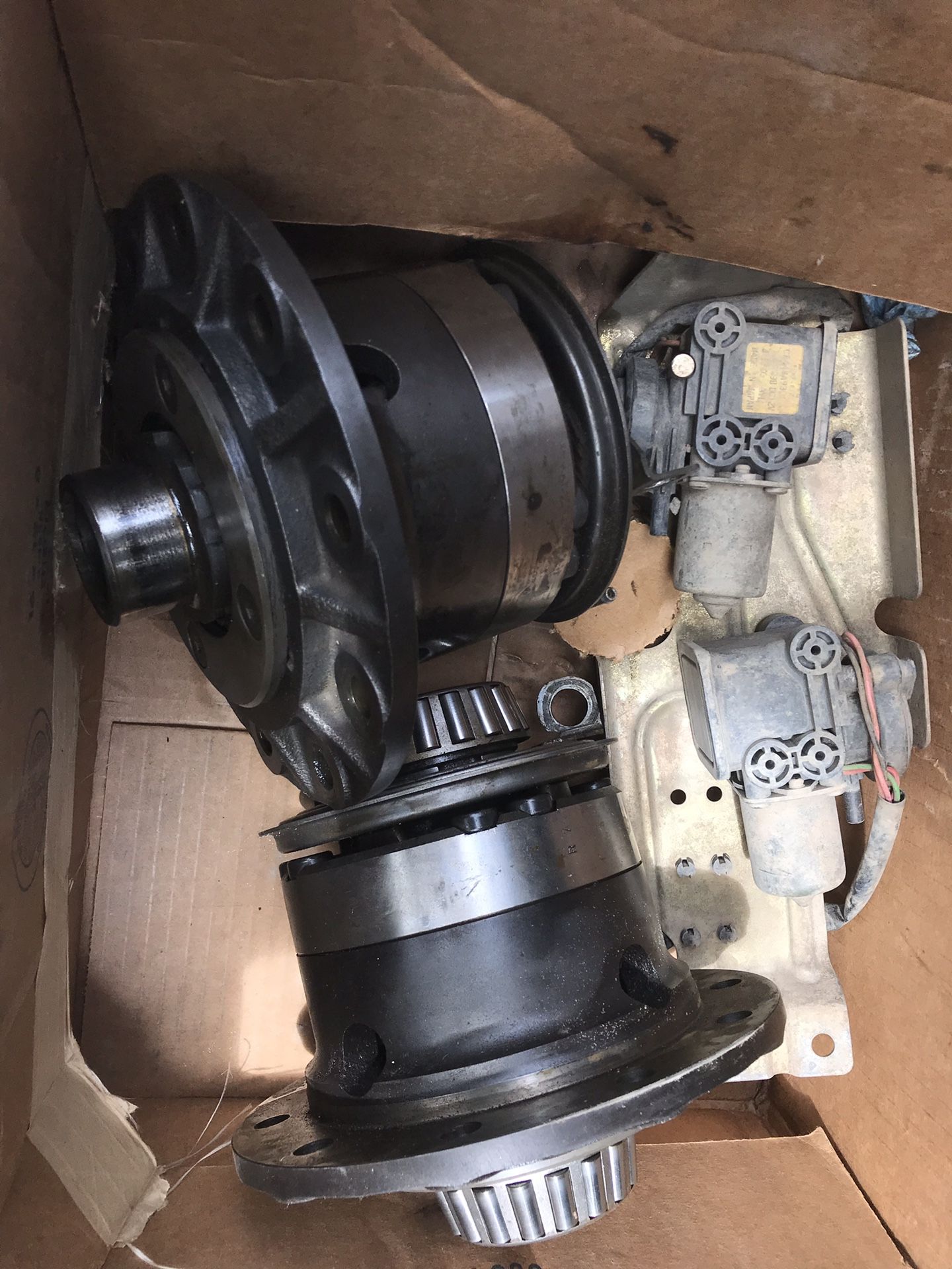 Dana 44 air lockers for Sale in Fresno, CA OfferUp