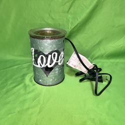 Sweet Love Scentsy Metal Warmer  
