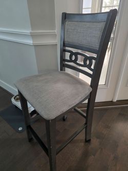 Counter top chair of 4