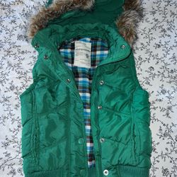 Green Aeropostale Puffer Vest With Removable Hood