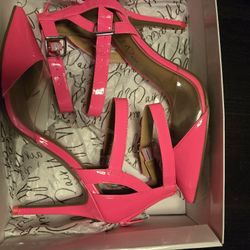 Neon Pink Pointy Heel Shoes