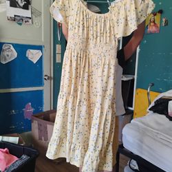 Yellow Dress Size Small