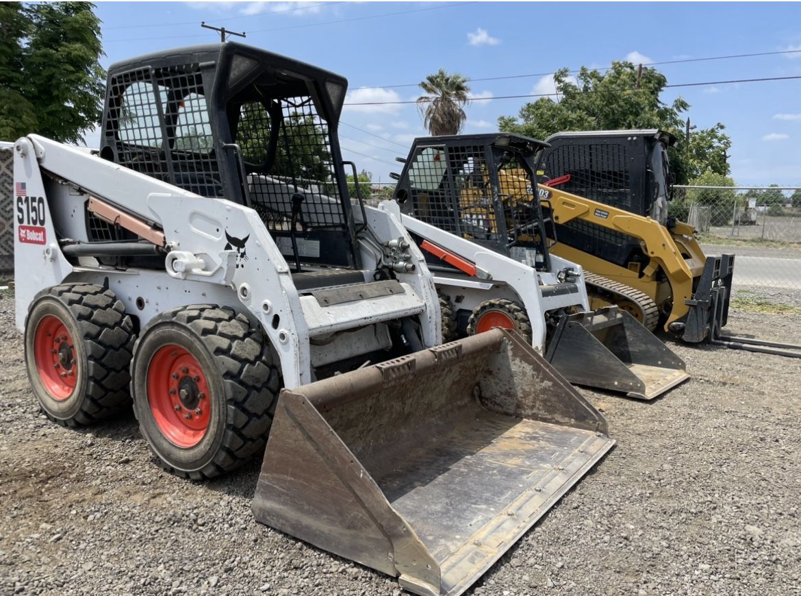 Bobcat Skidsteer Tractor