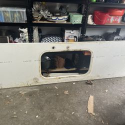 Quartz countertop - Used - Free