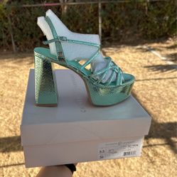 Chinese Laundry Women's No Prob Heeled Sandal