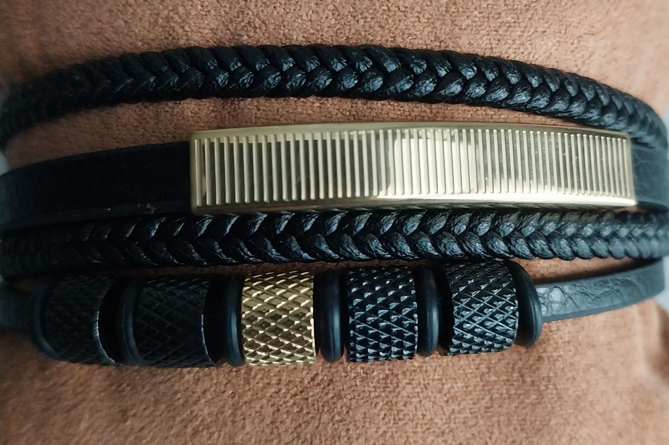 Bracelet Stainless Steel and Leather Desing For Men