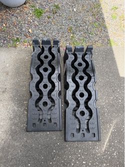 Car Ramps - Set of Two